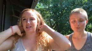 SHAVING MY FRIENDS HEAD // BUZZING HER HAIR OFF