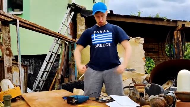 Сделал МЕГА БОЛЬШУЮ КИРКУ из МАЙНКРАФТА! DIY смотреть онлайн