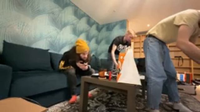 IRL Фолентас переезжает в новую квартиру #3