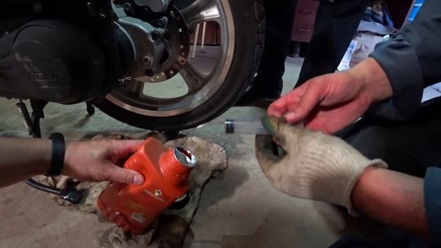 Racer Dragon. Замена масел. Диагностика вариатора. смотреть онлайн