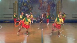Эстрадно-цирковая студия «Серпантин» танец "Бибика"