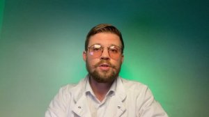 Однократная фекальная трансплантация с микробиомом от двух доноров для лечения язвенного колита.