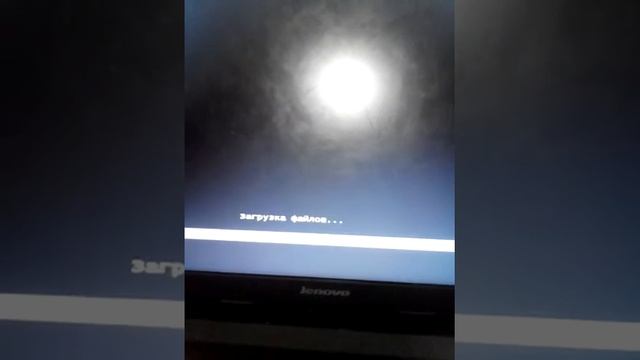 Помогите пожалуйста, ноутбук Lenovo B50 завис на чёрной заставке смотреть онлайн