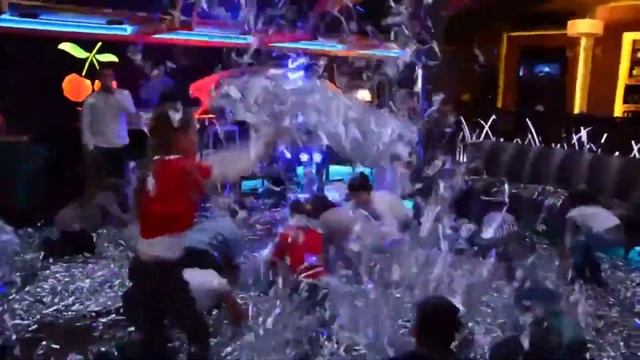 Серебряное шоу смотреть онлайн