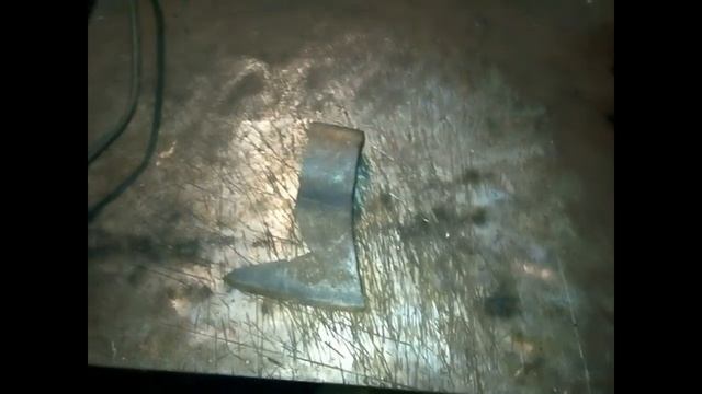 Крутой топорик из мото цепи смотреть онлайн