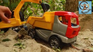 Про машинки игрушки и игрушечный город. Распаковка игрушек. Манкиту