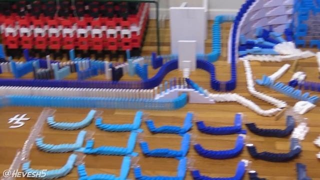NEW DOMINO RECORD + Most INSANE Spiral Ever! (32,000 Dominoes)