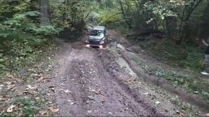 Вольво хс90 на бездорожье. По следам Танк 300
