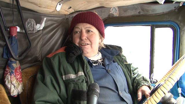 Кременчуг. Женщина против стихии.