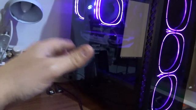 DeepCool MATREXX 50 & AeroCool ASTRO 12 pro смотреть онлайн