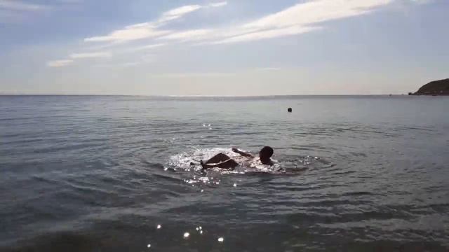 Водный надувной гамак. Тест-обзор в море. смотреть онлайн