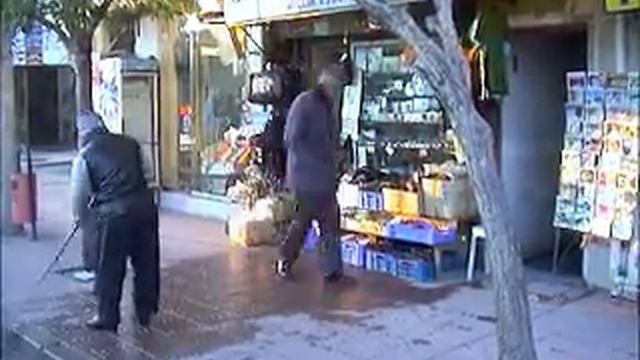 Город Чанакала на проливе Дарданелла,  раннее утро. Путешествие по зимней Турции