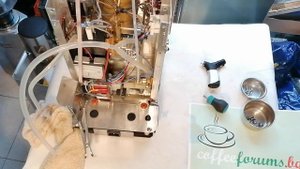 Adjusting Brew Pressure of Lelit Victoria PL91T VIP line and similar small Lelit machines