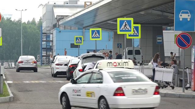 ТРАНСПОРТНЫЙ КОЛЛАПС В КРАСНОЯРСКОМ АЭРОПОРТЕ