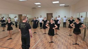 Открытый урок " Танцевальные комбинации в русском -народном характере" преп.Подпрятов С.И.
