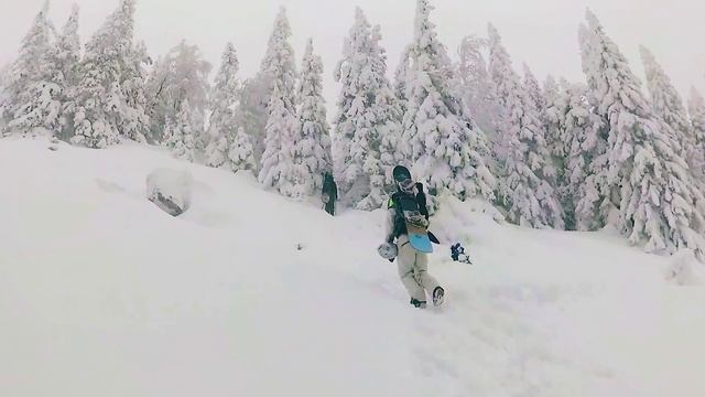 УРАЛ: БЭККАНТРИ на Южный Урал, фрирайд сноуборд | Интро выпуска. смотреть онлайн