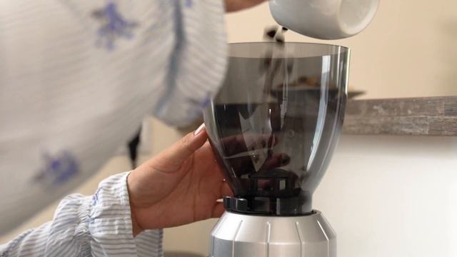 Kaffeemühlen Test – 10 elektrische Kaffeemühlen im Vergleich смотреть онлайн