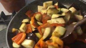 Овощной гарнир к мясу / рыбе.  Без духовки. Овощи на сковороде. Простой рецепт.