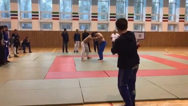 Спортивная борьба "Сунна" смотреть онлайн