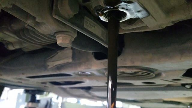 Очередная замена масла в DSG смотреть онлайн