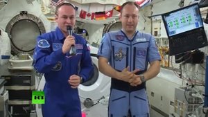 Космонавт Назвал Плоскоземельщиков Идиотами и Подтвердил Земля Шар Плоская Земля