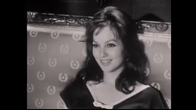 Mylène Demongeot - Interview (1959) смотреть онлайн