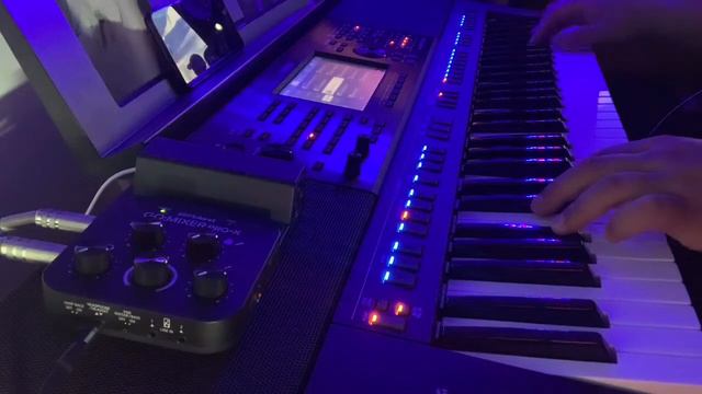 YAMAHA PSR-SX900 • Vangelis - Conquest of Paradise (cover by BetoJapa) смотреть онлайн