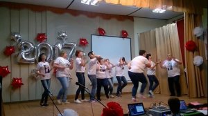 сюрприз от родителей выпускникам 2017