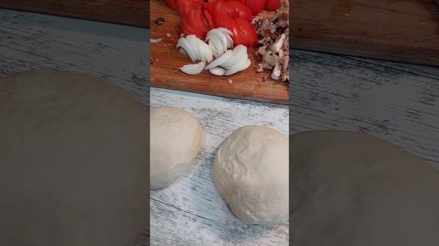 Пицца  на бездрожжевом тонком тесте! ??? #вкуснопросто #пицца  #бездрожжевоетесто #food #вкусно