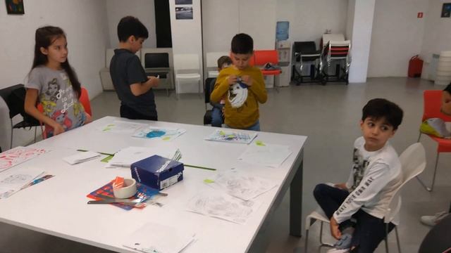 Завершение занятия по теме "Современное искусство" смотреть онлайн