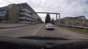 Выезд с парковки P3 аэропорта Домодедово на Делимобиль.