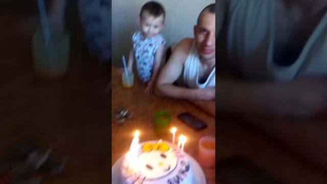 Викуле 6 лет