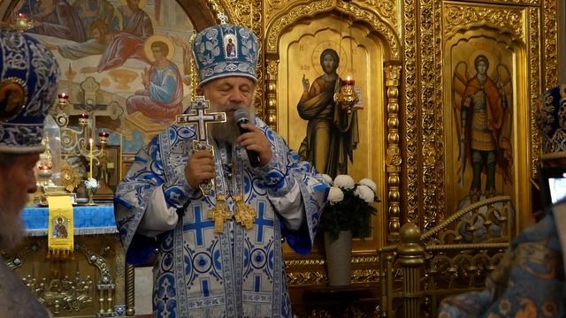 Епископ Ялтинский Нестор возглавил служение в храме святого благоверного князя Александра Невского смотреть онлайн