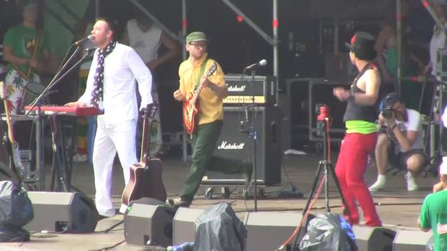 Ундервуд-Платье в горошек (Нашествие 2013) смотреть онлайн