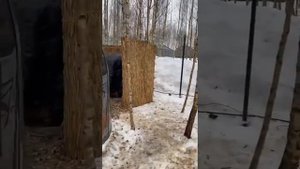 Тростниковый забор из многослойного камышового мата в фурако парке