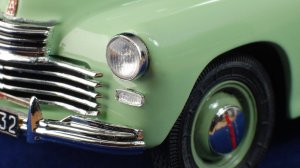 Доработанные масштабные модели автомобилей ГАЗ-М20 «Победа», ГАЗ-М72, ГАЗ-12 «ЗИМ».