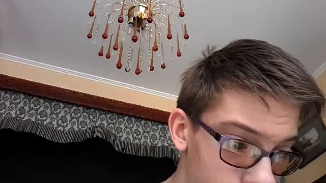 Обсуждаем транспорт: Обновлённый компактвэн Chevrolet Spin может дебютировать в мае!!! смотреть онлайн