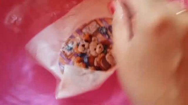 4-О. Стирка вышивки. Полоскание, сушка, глажка смотреть онлайн