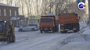 Уборка снега в р.п.Сузун.