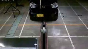 Crash Test 2011 - Honda N-Box  (Frontal Offset) JNCAP