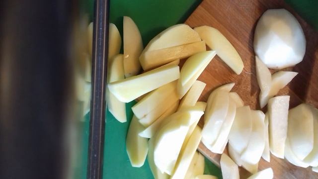 Как Приготовить Жареную Картошку На Сале. .Жиры Очень Нужны Для Лёгких. Кремний.27 сентября 2020 г смотреть онлайн