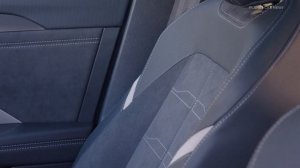 2024 Opel / Vauxhall Astra Sports Tourer Electric | Exterior & Interior