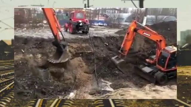 Воронеж: из-за прорыва трубы у БСМП 1, в некоторых домах на время пропала вода! смотреть онлайн