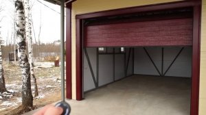 Автоматические ворота в гараж от Алютех.