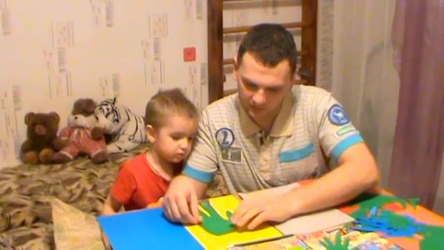 НОВОГОДНЯЯ ЁЛКА ИЗ ЛАДОШЕК.✦Новогодние поделки с детьми✦ смотреть онлайн