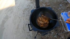 Классика жанра! Картошка с куриными бёдрами в Казане!