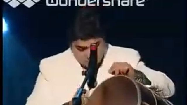 Drum virtuoso виртуозный барабанщик Seroj Avoyan at Armenian Music Awards 2002. #music #dhol #tatul смотреть онлайн