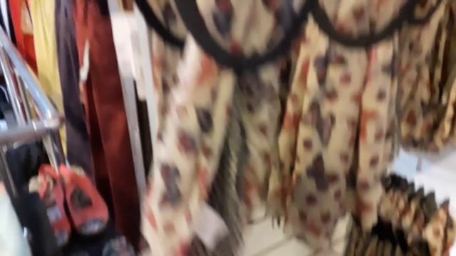 Цены на одежду в Турции // Обзор магазина Outlet смотреть онлайн