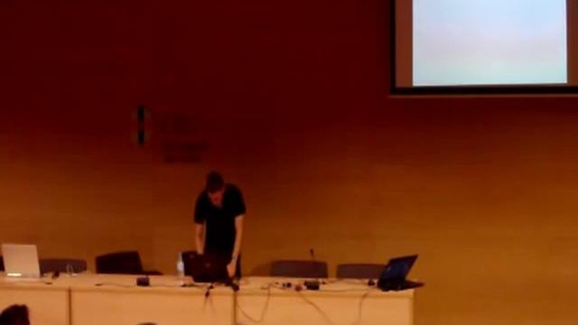 Introducción a Spring WebFlow (Ponente) смотреть онлайн