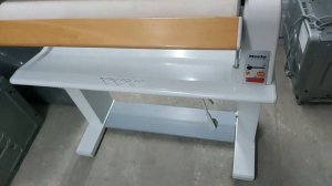 Гладильный каток гладильная система Миле Miele B862 Германия